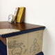 Table de chevet bleu pieds compas