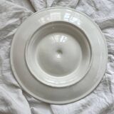 Round oyster or shell dish, vintage earthenware slip