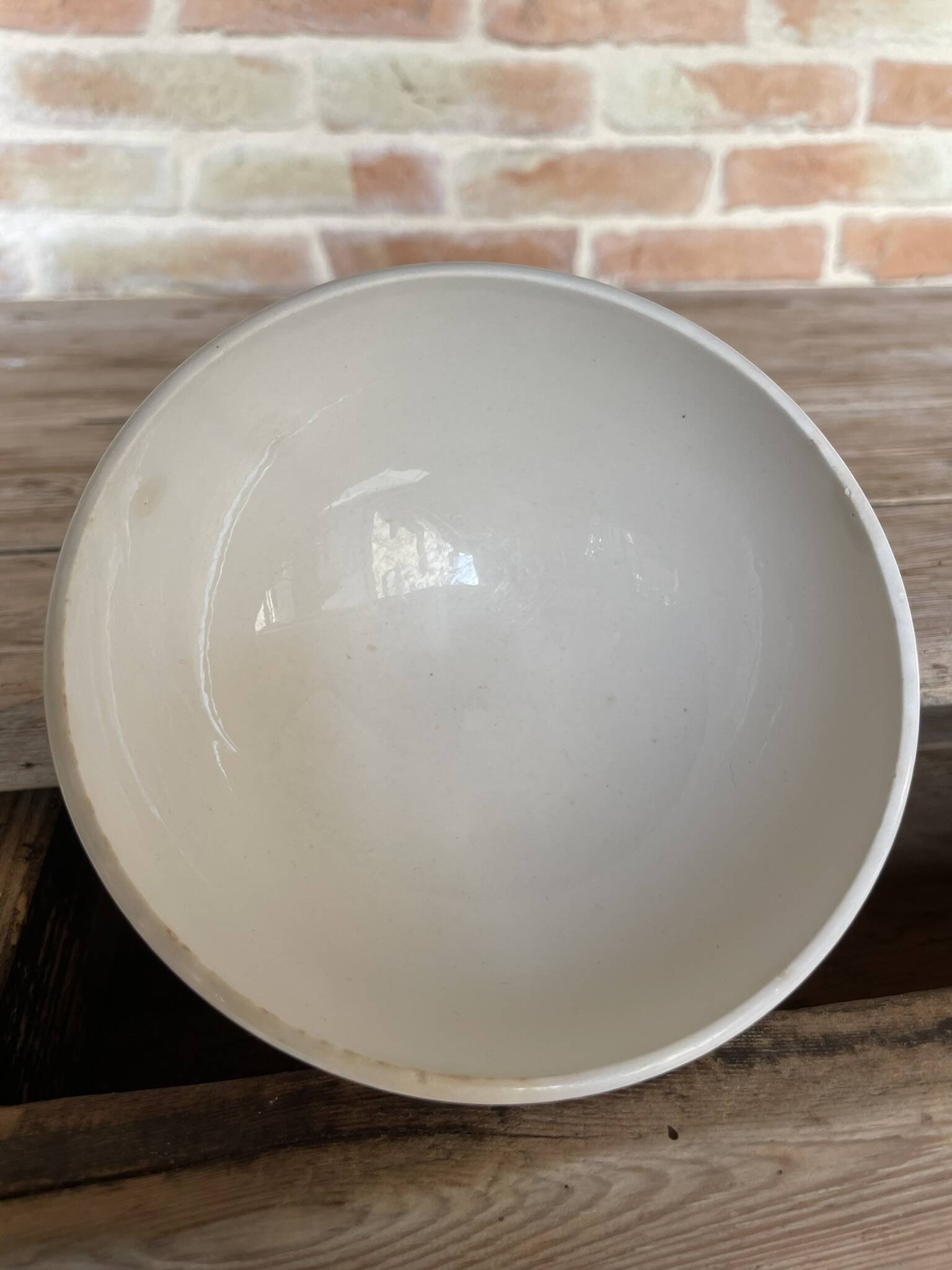 Old Digoin bowl, Cherries model