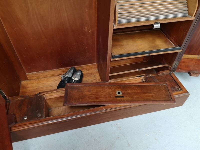 Compactom mahogany cabinet