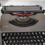 Old typewriter " hermes baby " swiss keyboard azerty
