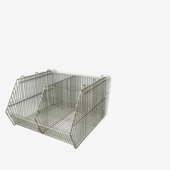 Locker / Metal basket