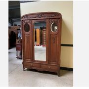 Armoire Art nouveau ancienne