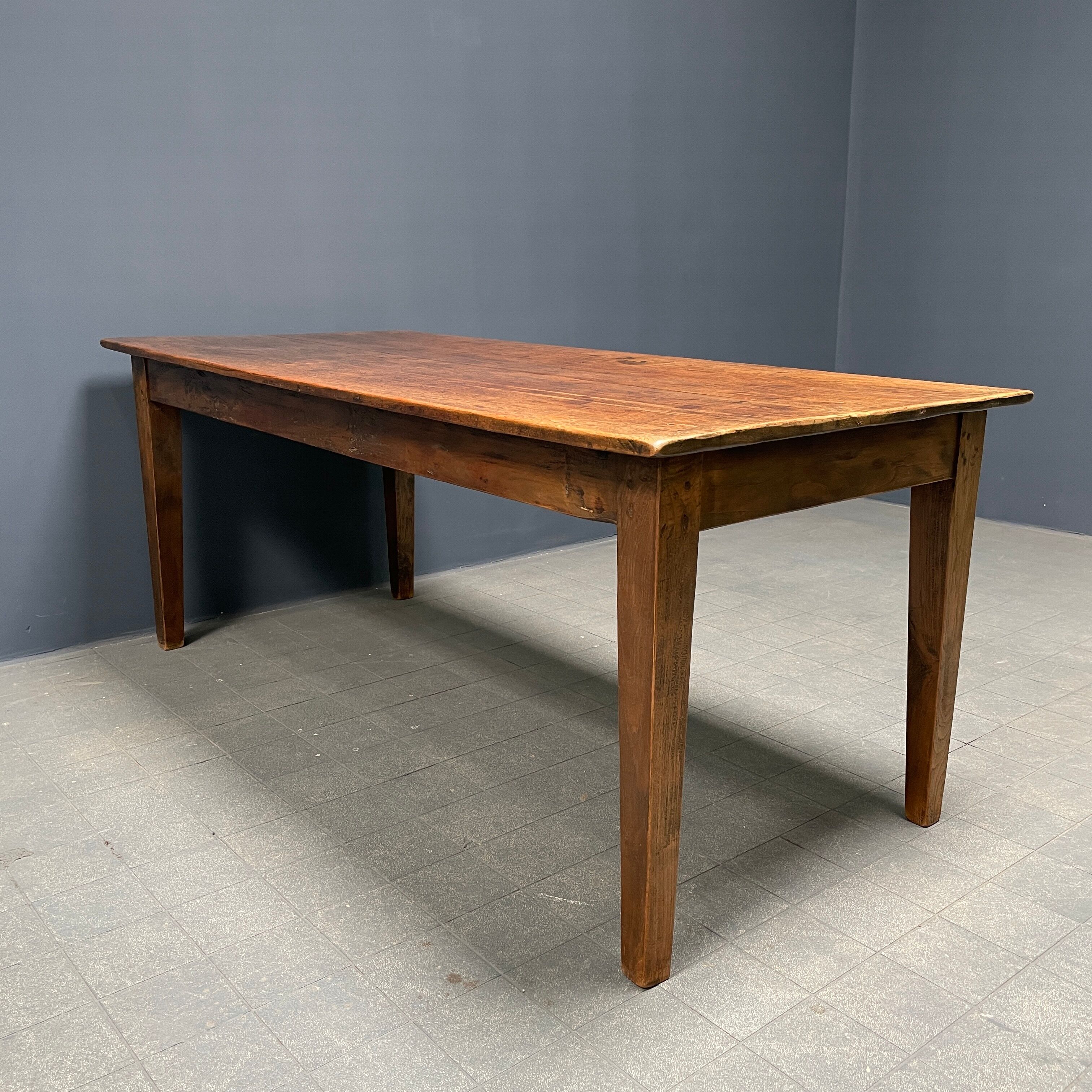 Rustic french farmhouse dining table made of oak and elm