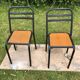 Table chaises bistrot.