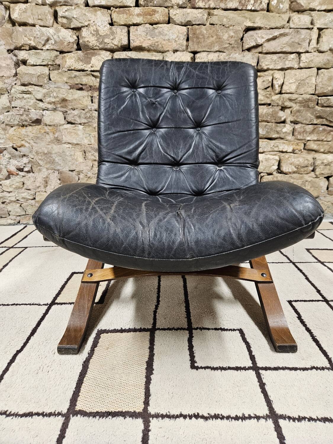 Fauteuil cuir vintage 1970"