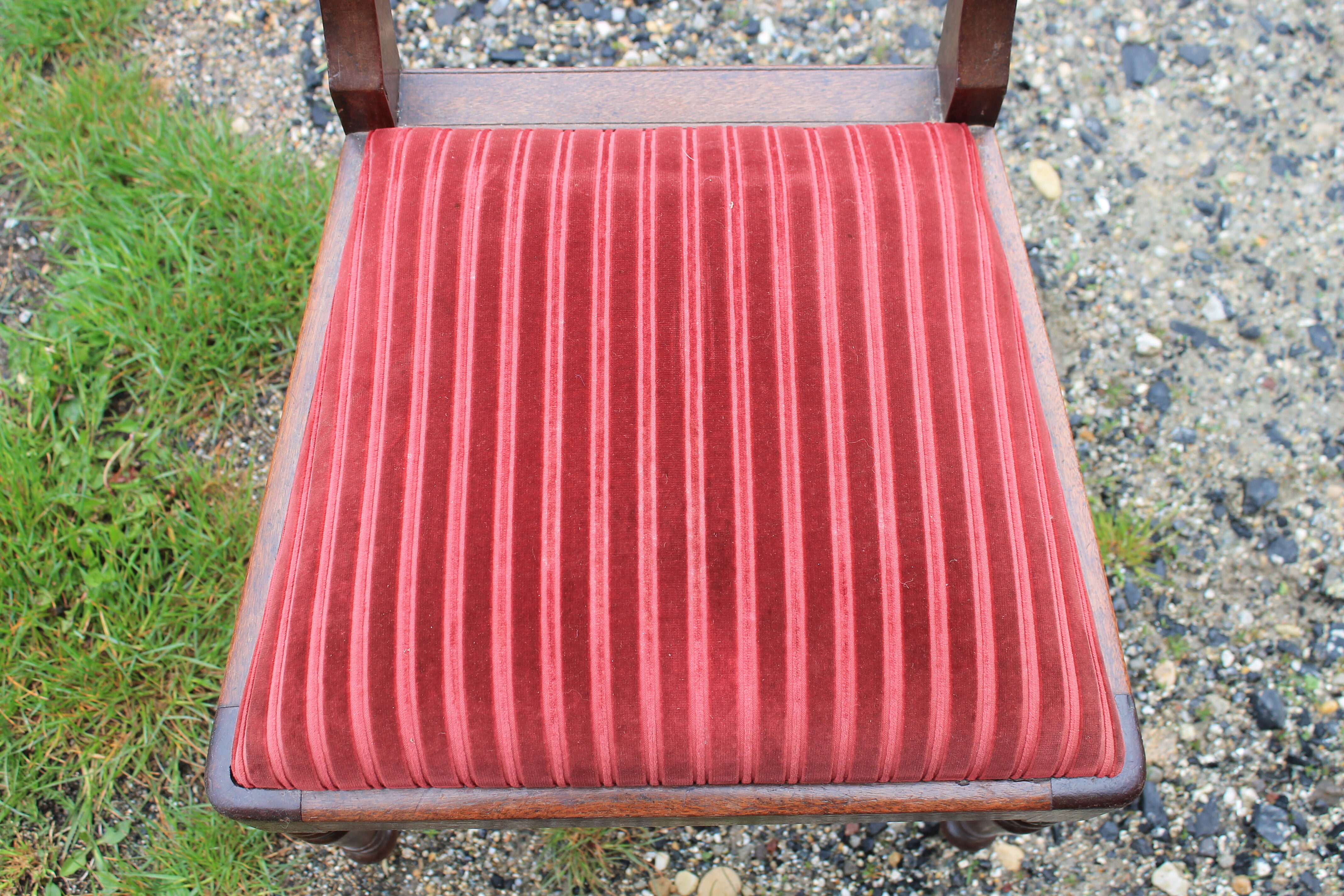 Set of 4 board chairs