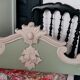 Fronton ancien bois couleur fenouille moulures lin