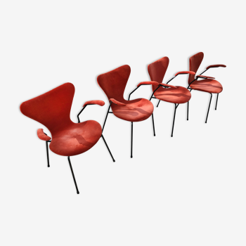 4 chaises serie 7 Arne Jacobsen pour Frtiz Hansen