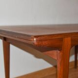 Extendable teak table - 60's