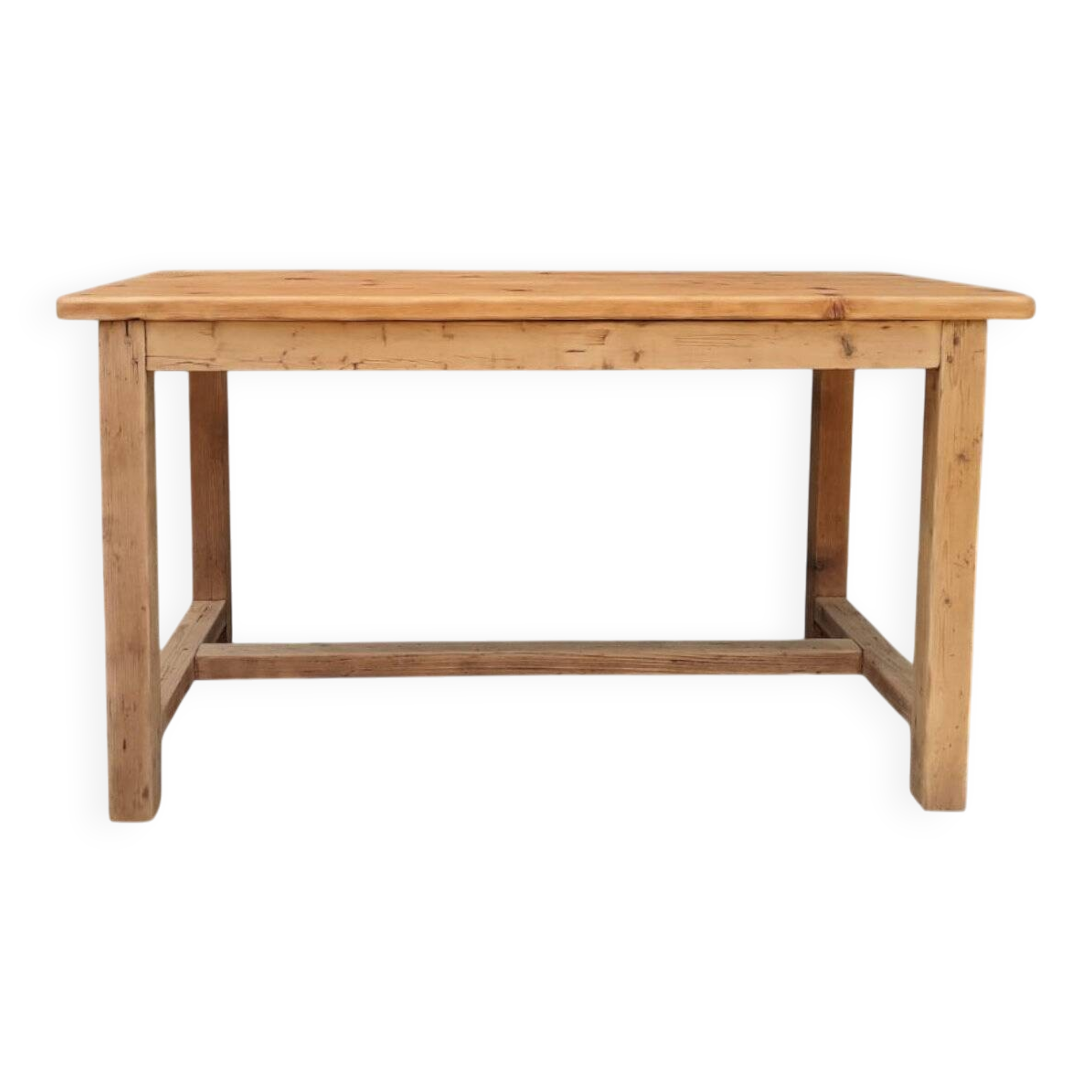 Dining table for 6 people – square feet