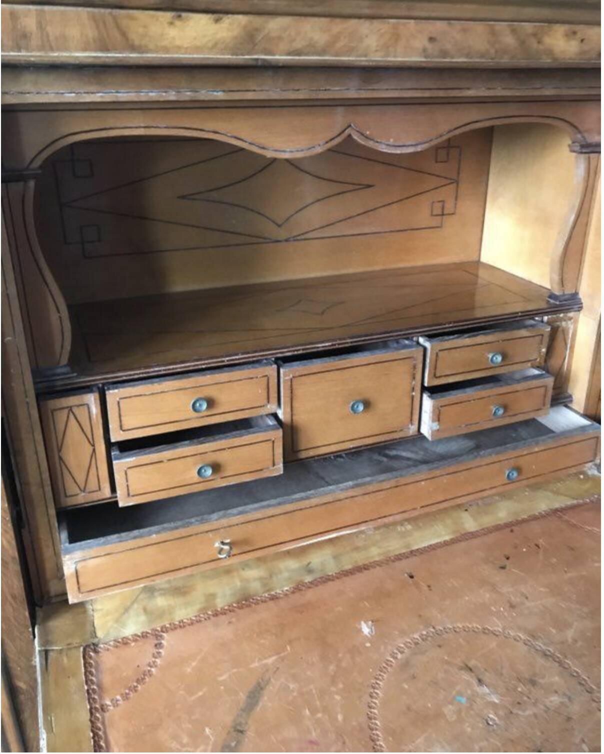 Secretary Louis Philippe