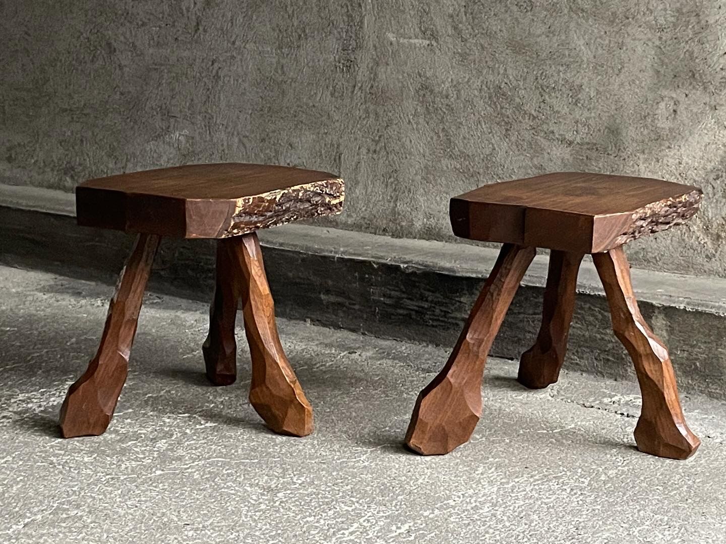 Pair of tripod stools in solid oak, France 1940s