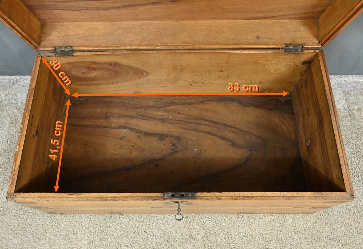 Marine trunk in camphor wood, India – Late 19th century