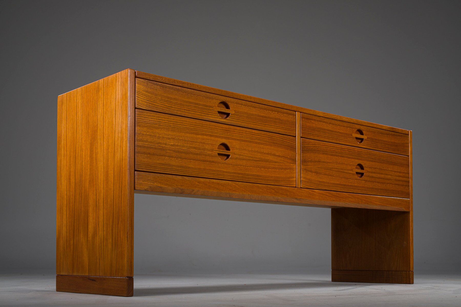 Vintage Danish Model N. 604 chest in teak by Aksel Kjersgaard, 1960s
