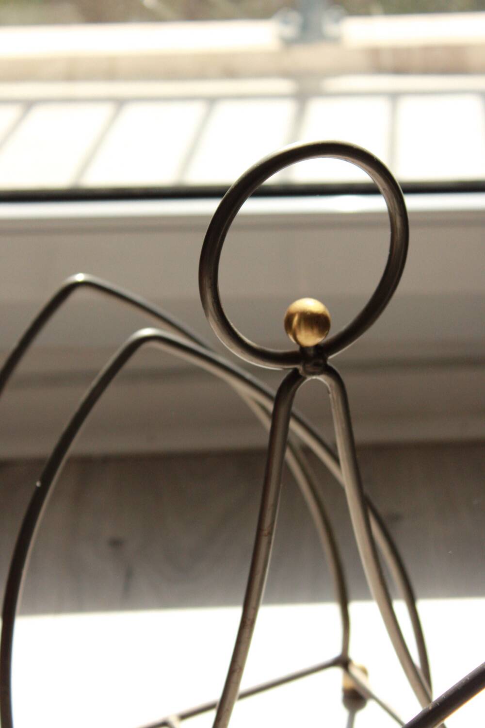 Vintage steel and brass magazine rack – 1980s