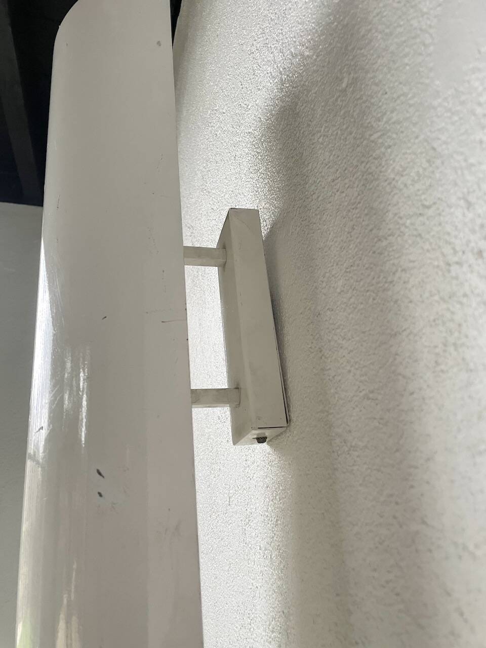 Pair of Parscot wall lights in white lacquered metal from the 80s