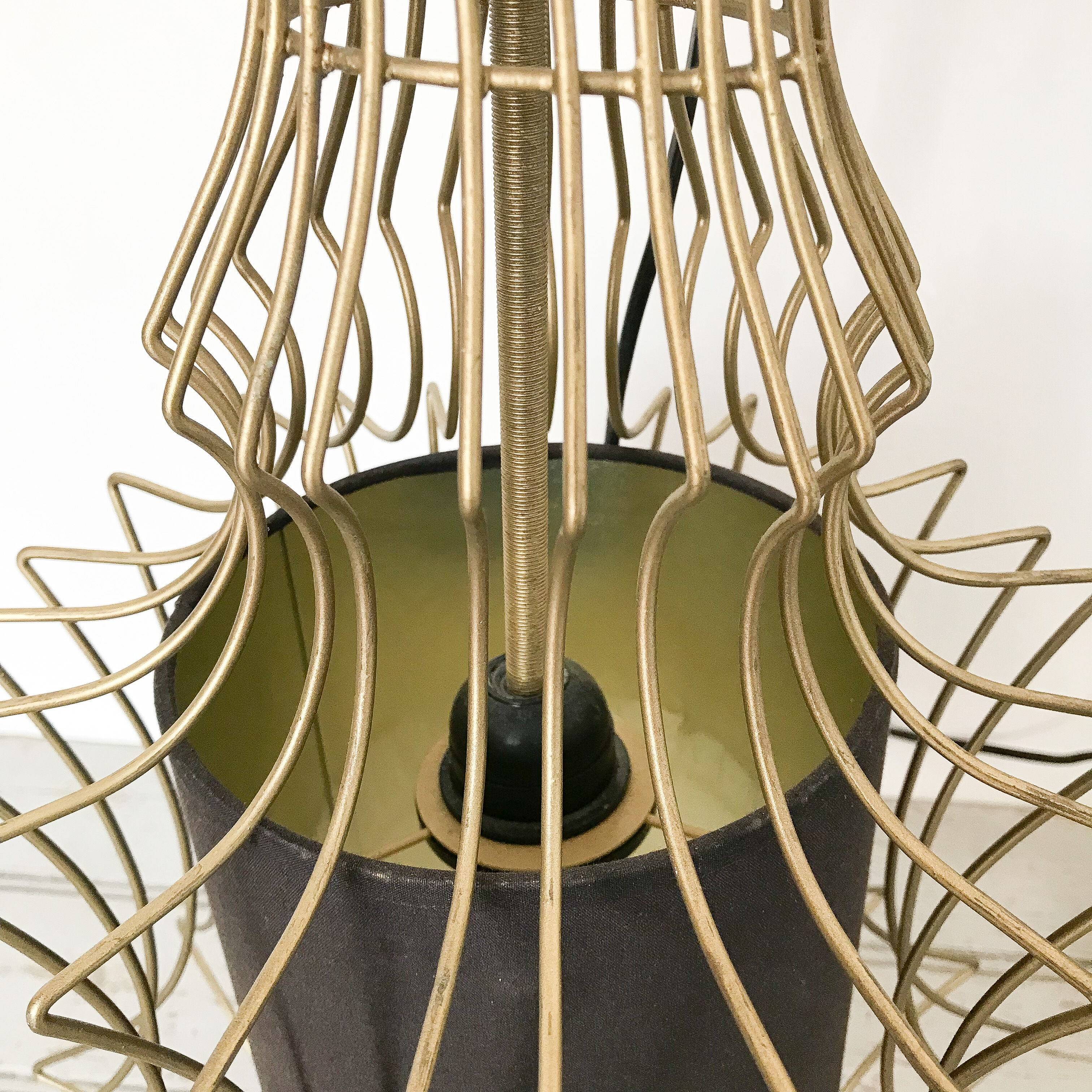 Gold wired suspension