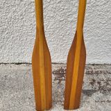 Paire de rames de bateau en bois