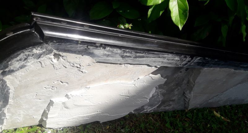 Fireplace XVIII° black marble louis XIV style with narrowed and floor slabs