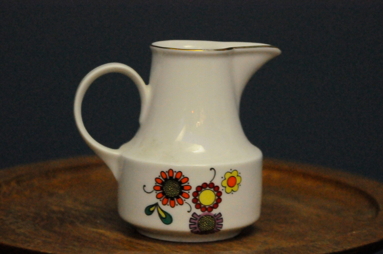 Milk pot Signed Porzellanfabrik Henneberg