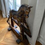 Cheval à bascule ancien bois et cuir
