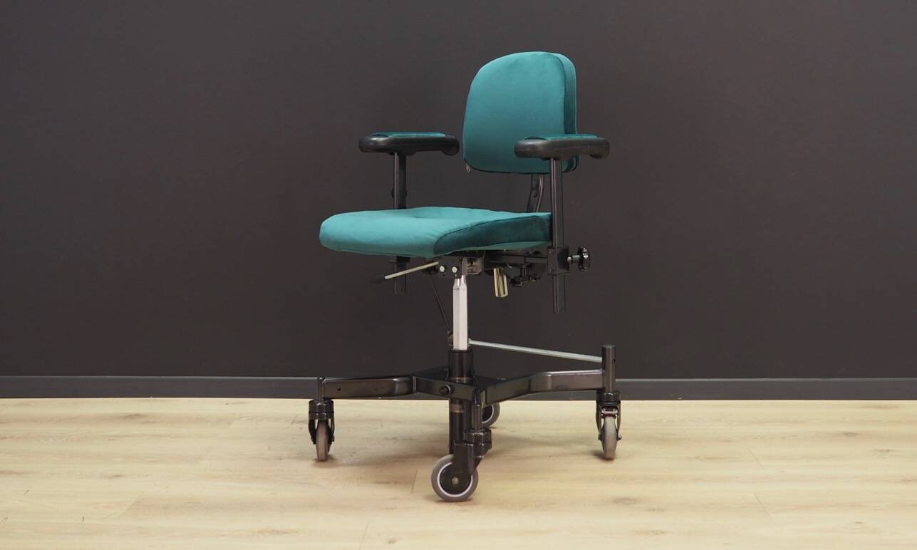 Green office armchair, Danish design, 1970s, production: Denmark