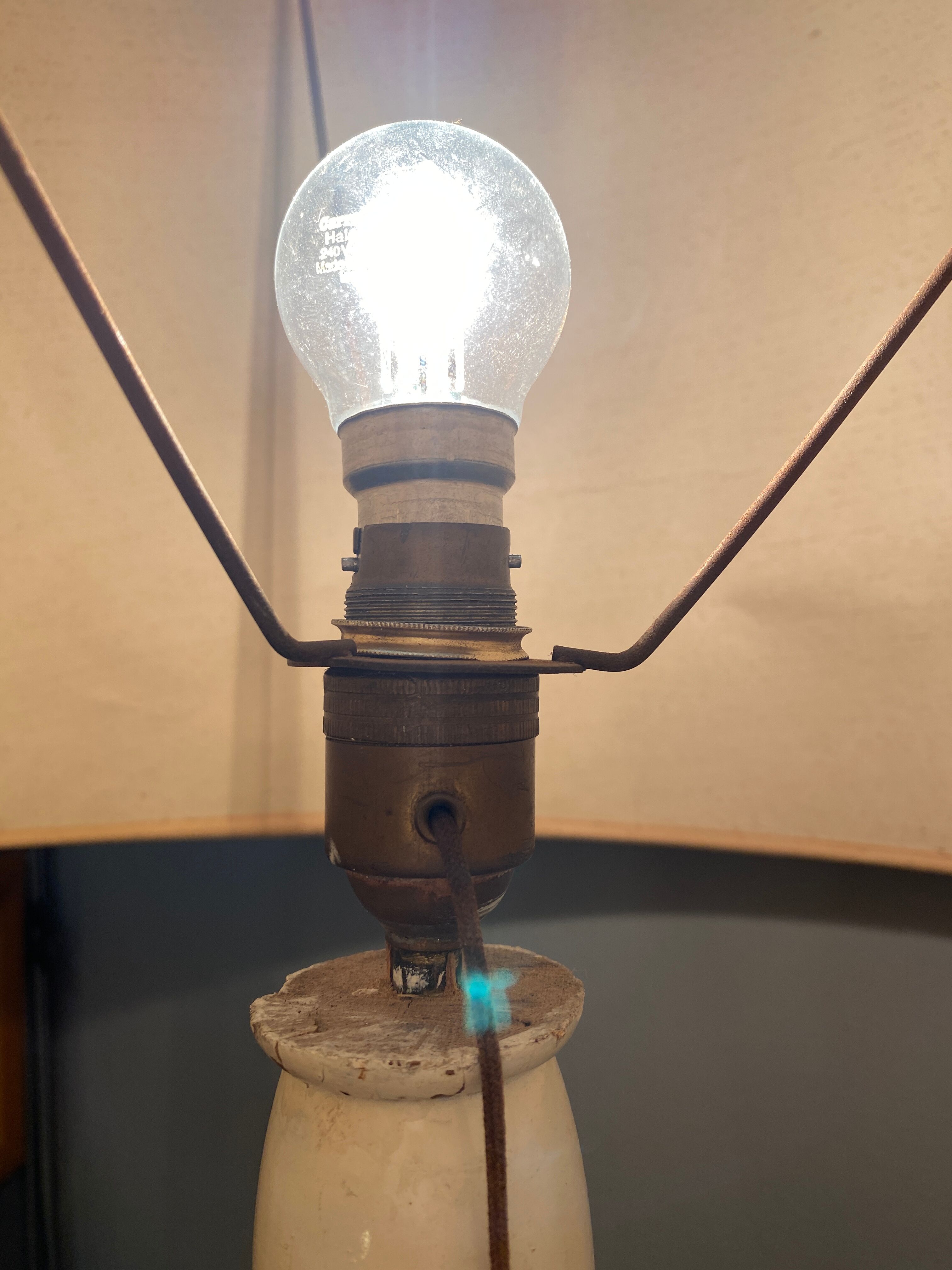 Lamppost with tablet