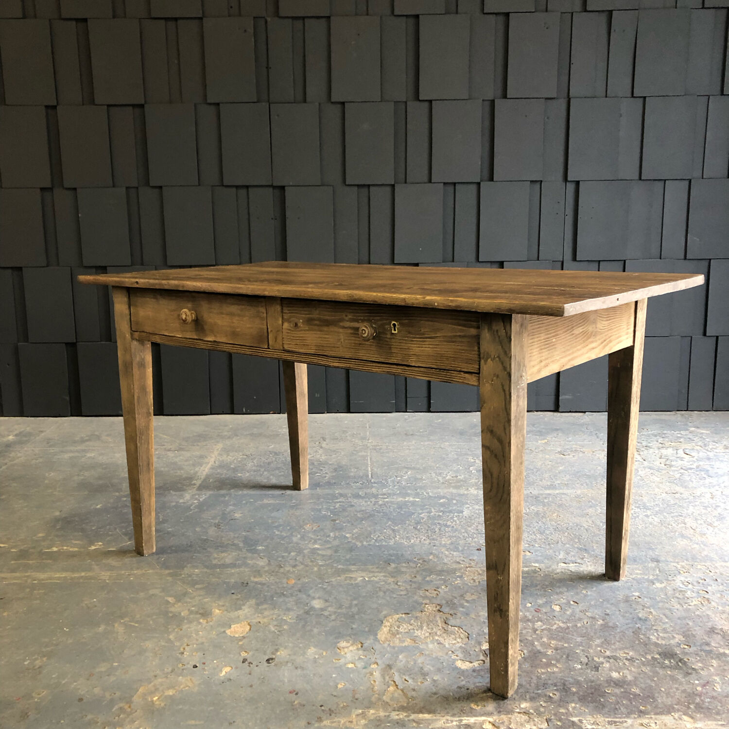 Table de ferme à 2 tiroirs