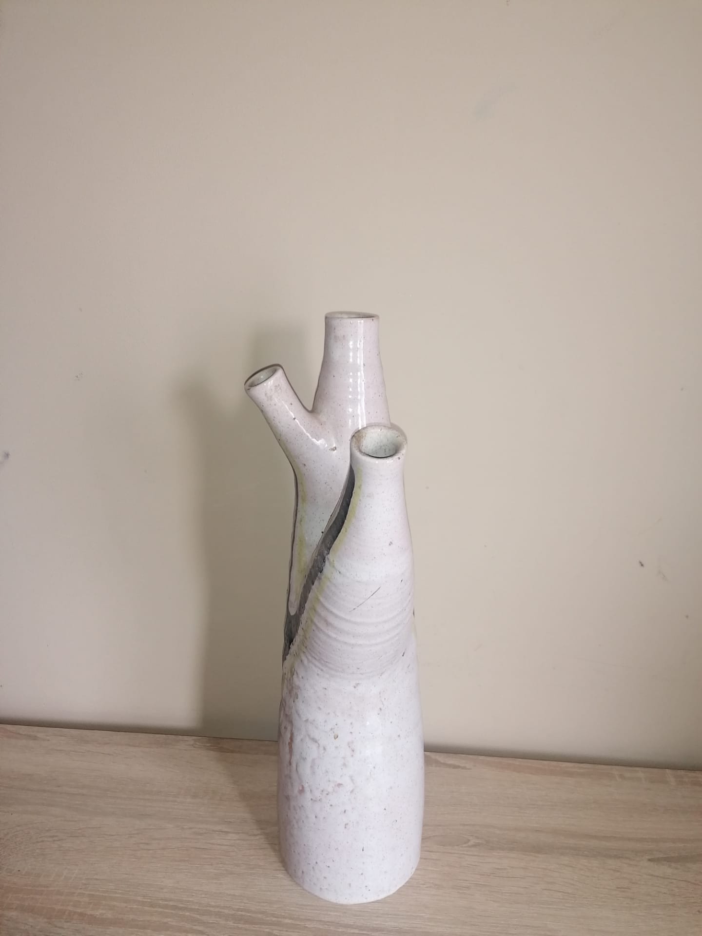 Ceramic vase