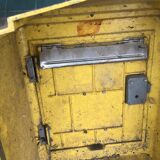 Reformed post office mailbox