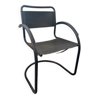 Fauteuil traîneau noire vintage