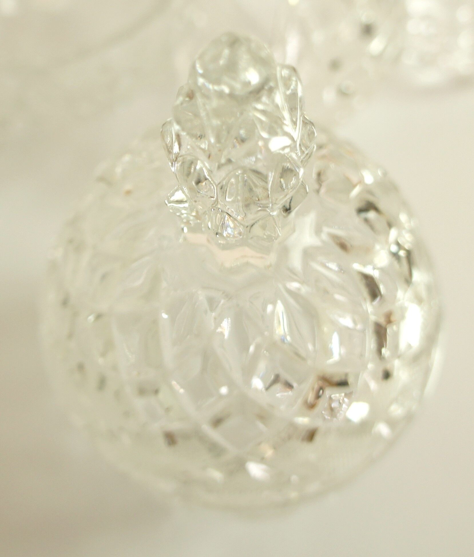 Pair of cut crystal pineapple tripod tripod candy