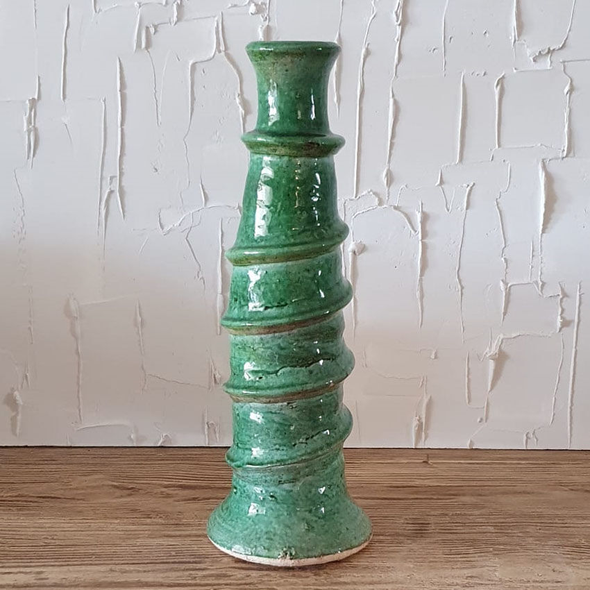 Twisted tamegroute candle holder