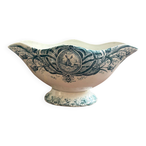 Saucière ancienne