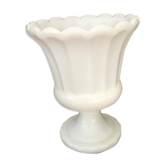 Vase en opaline