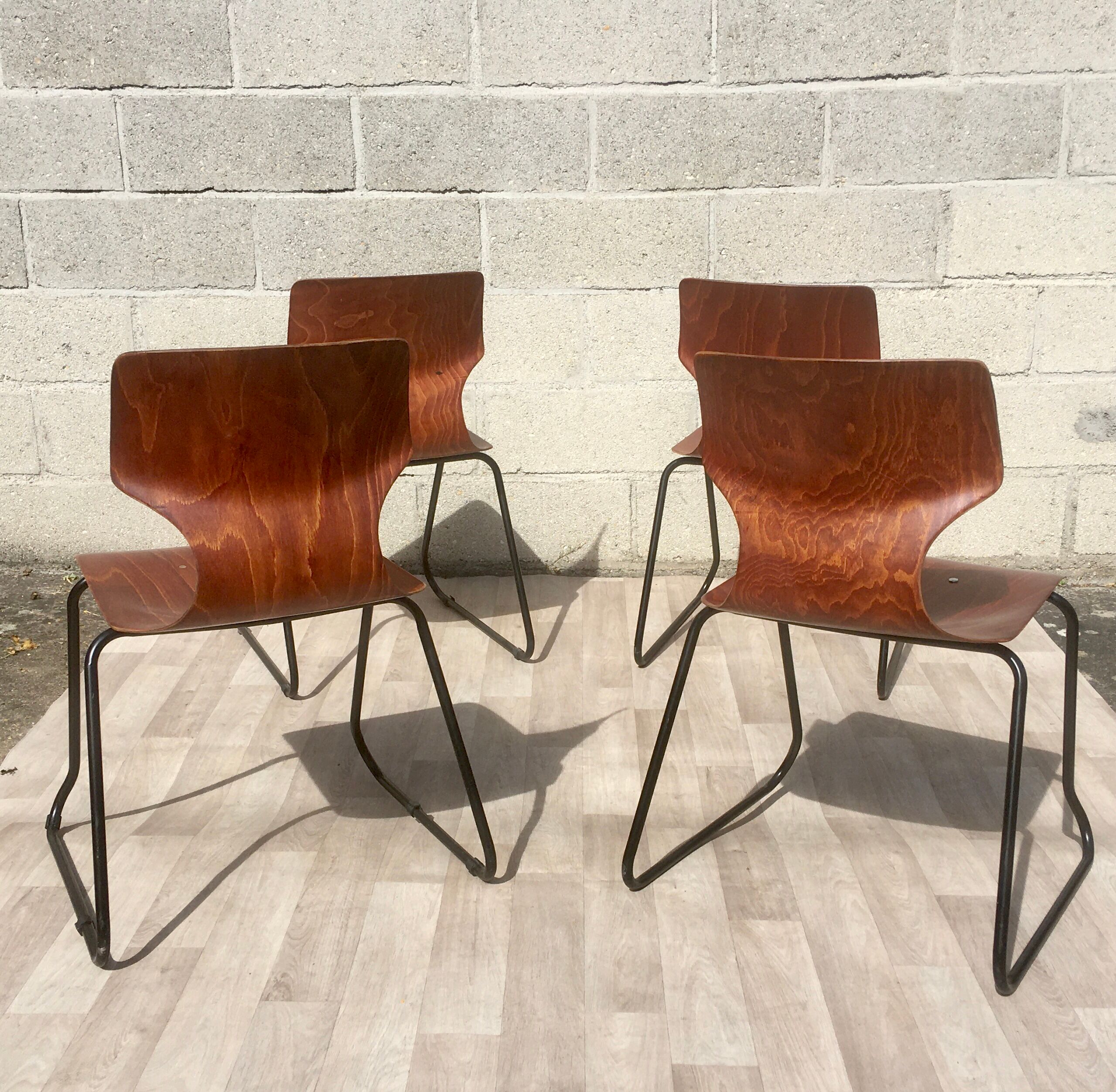 Set of 6 vintage sled chairs