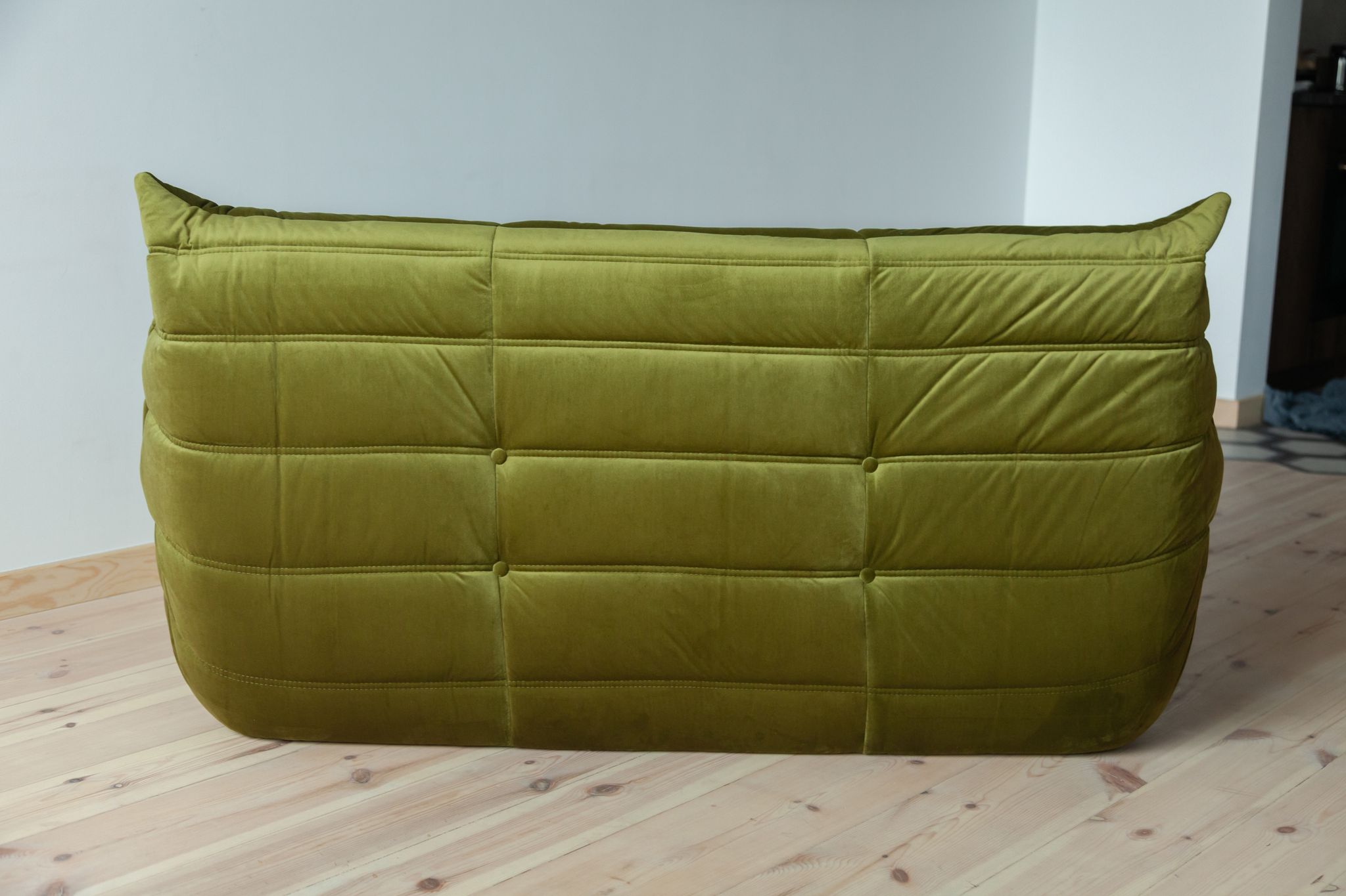 Togo sofa set model designed by Michel Ducaroy 1973