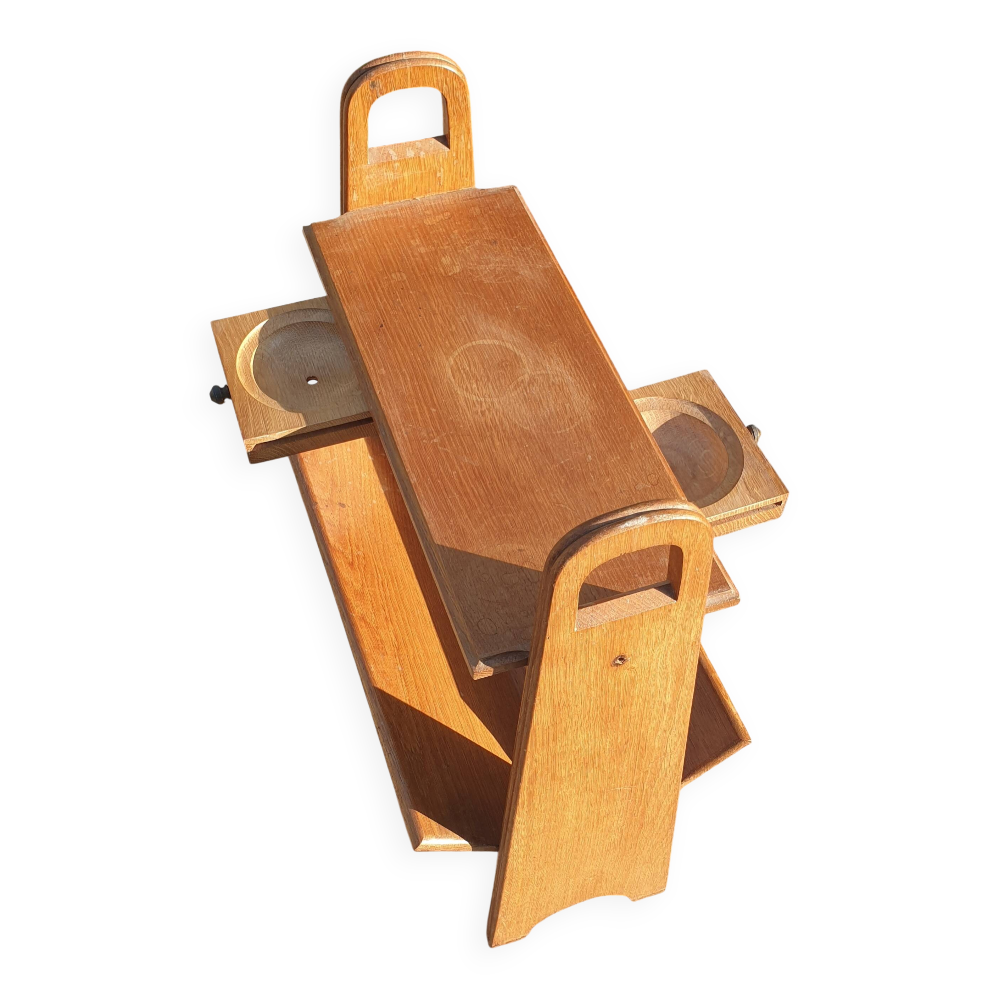 Magazine rack with sliding drawers in light wood, Scandinavian style.