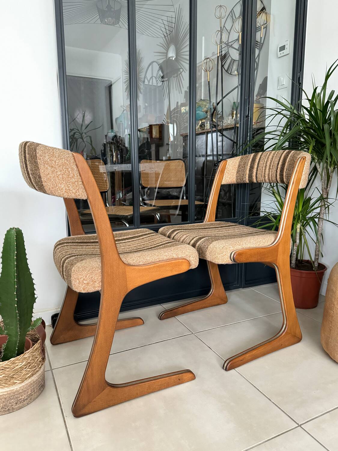Pair of vintage Baumann Kangaroo chairs