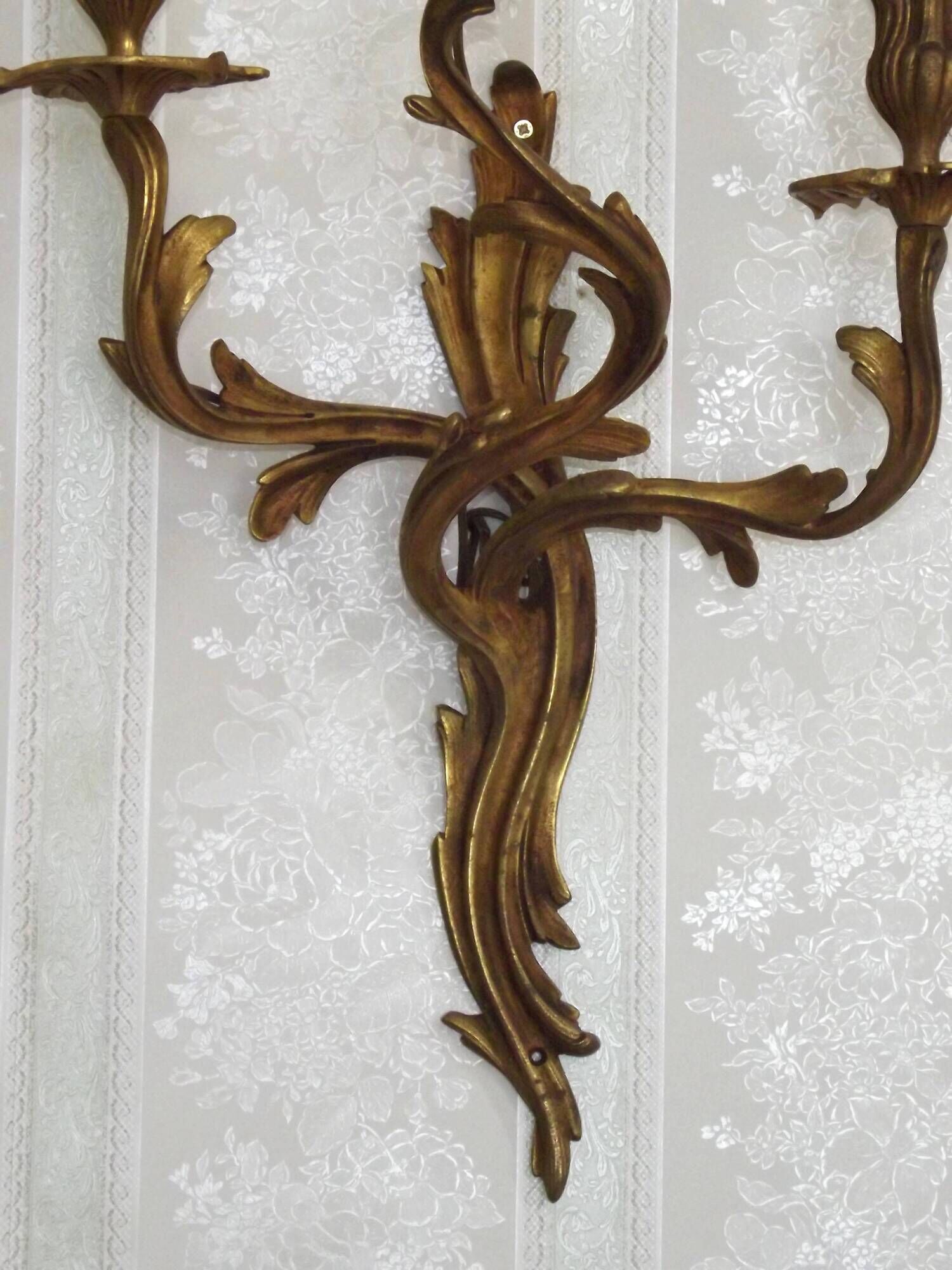Magnificent French Vintage Bronze Triple Light Acanthus Leaf Wall Sconce 4798