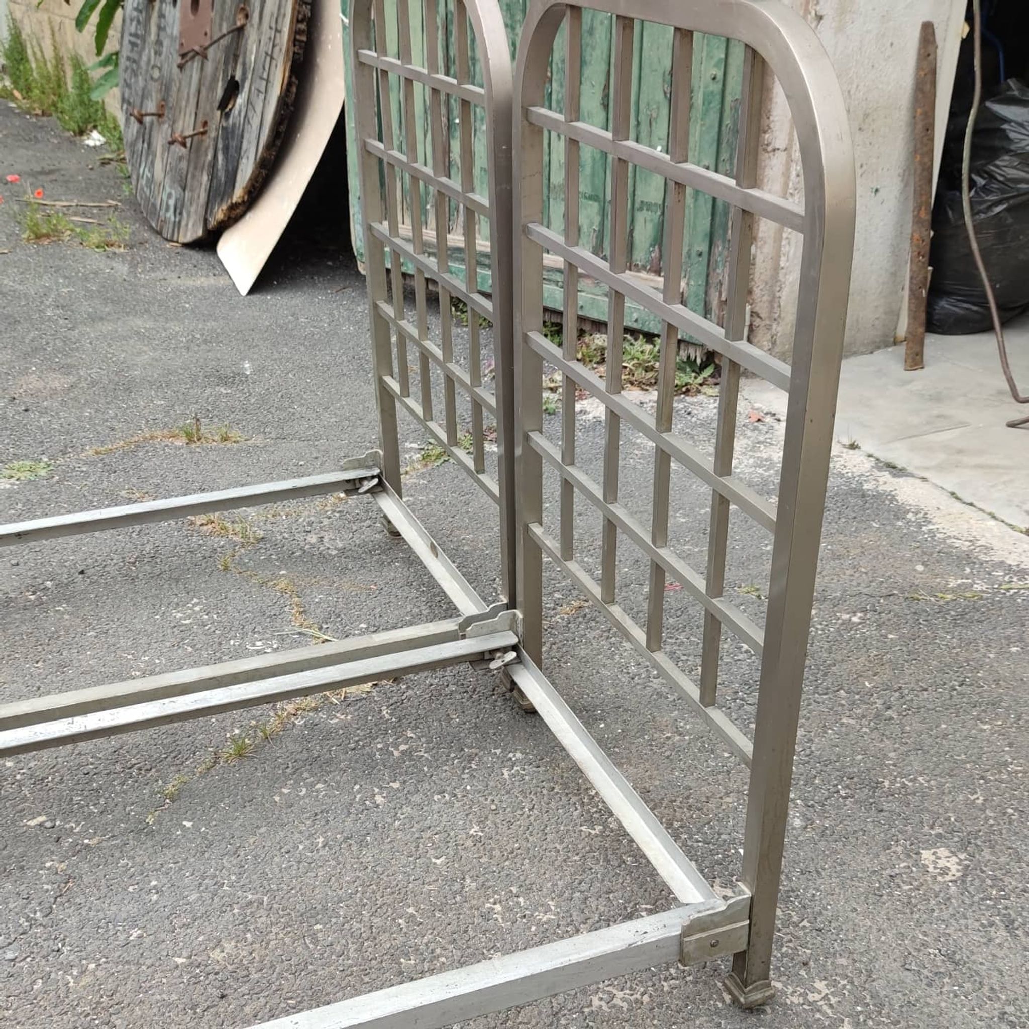 Pair of nickel-plated bronze beds circa 1920