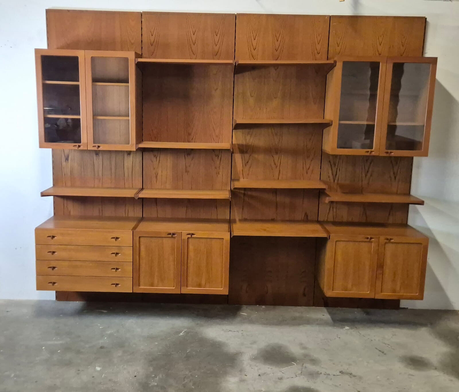 Vintage Etagère Bramin by H.W.Klein 1960