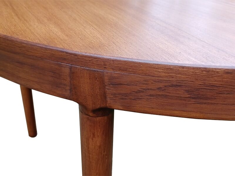 Table Harry Ostergaard ronde extensible teck 1960 estampillée