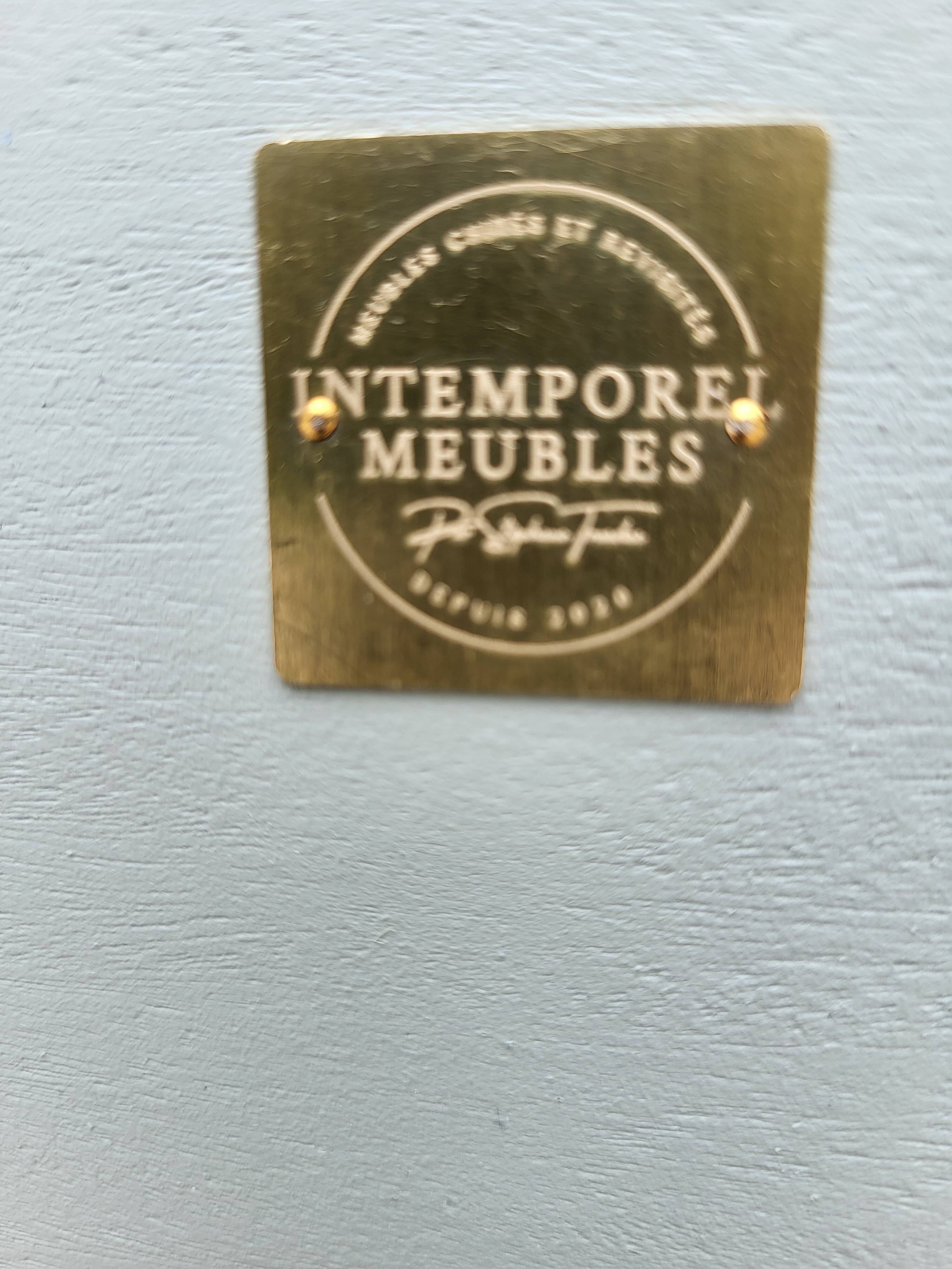 Parisian hotel wardrobe