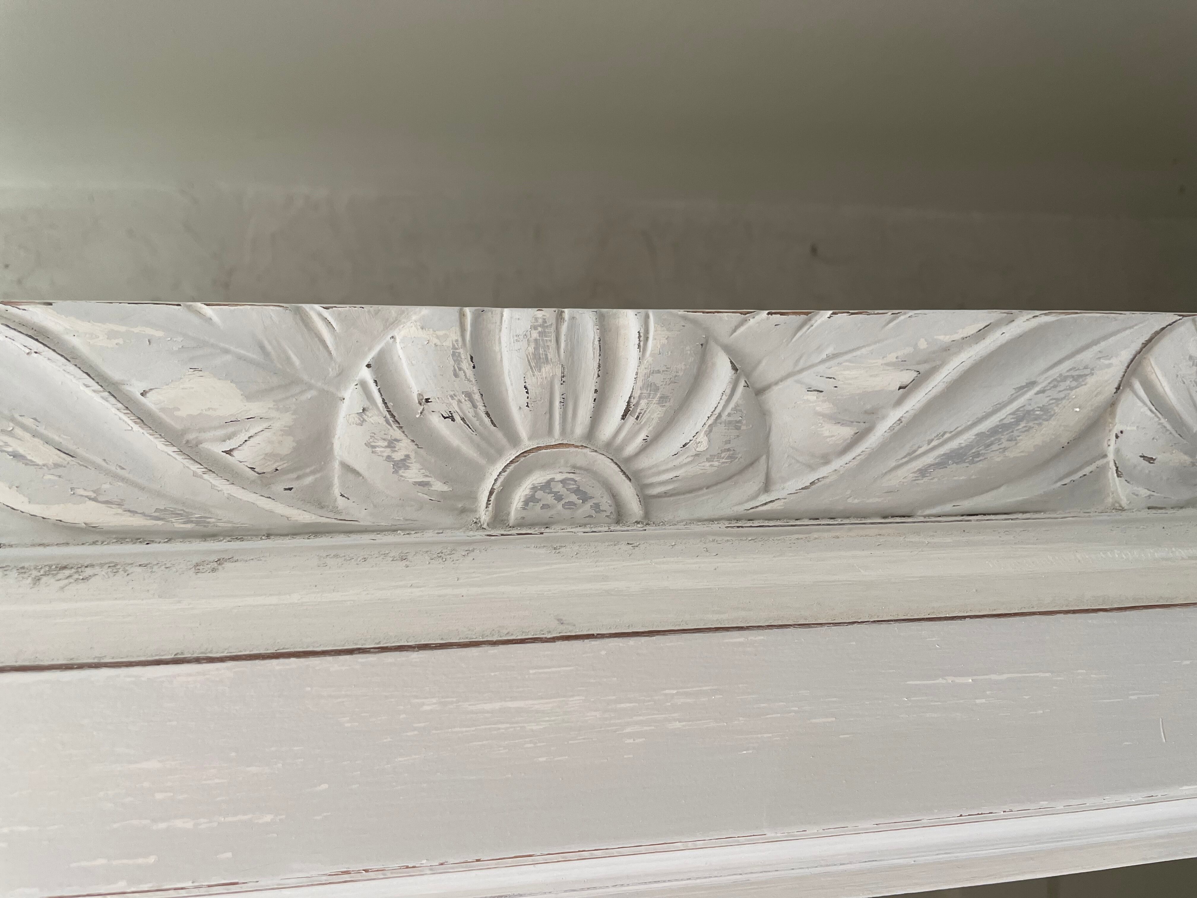 Art deco wardrobe revisited