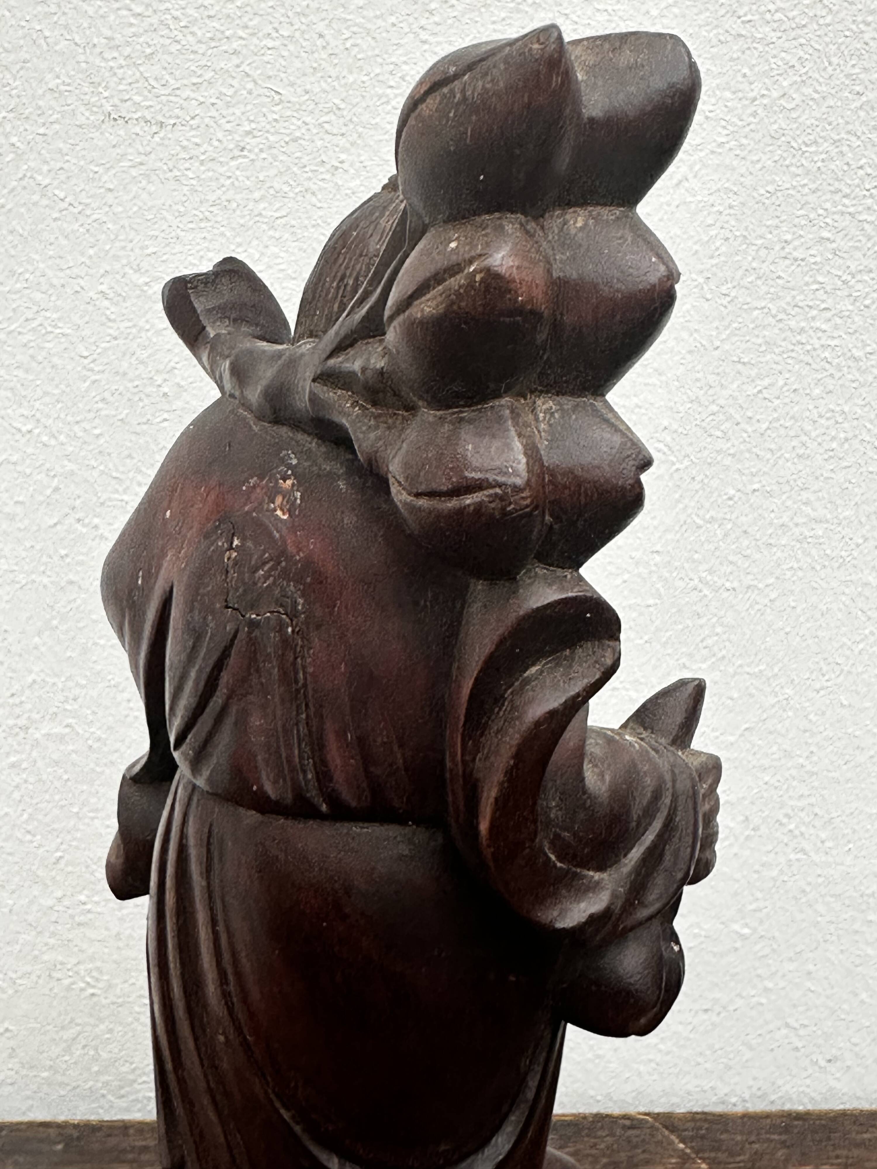 Carved wooden sculpture "Chinese peasant", early 20th century.
