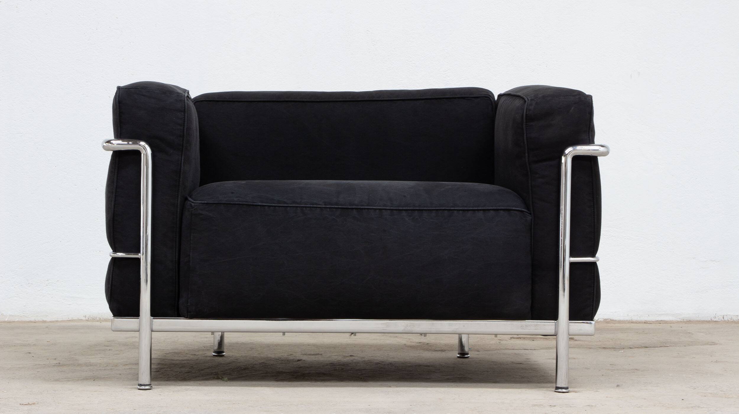 LC3 Perriand armchair, Le Corbusier CASSINA