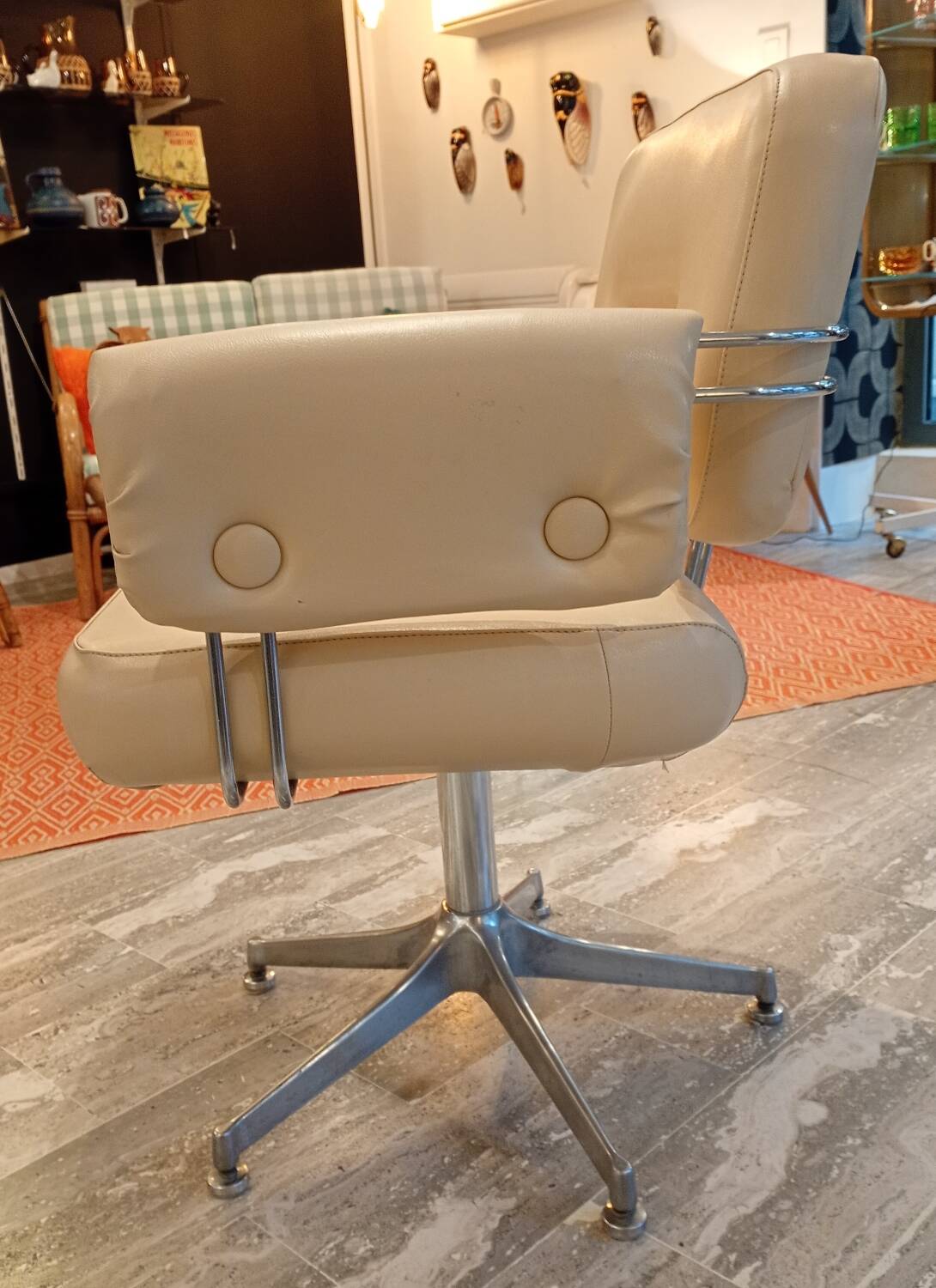1970s armchair