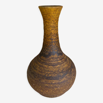 Golden yellow ochre Accolay ceramic vase